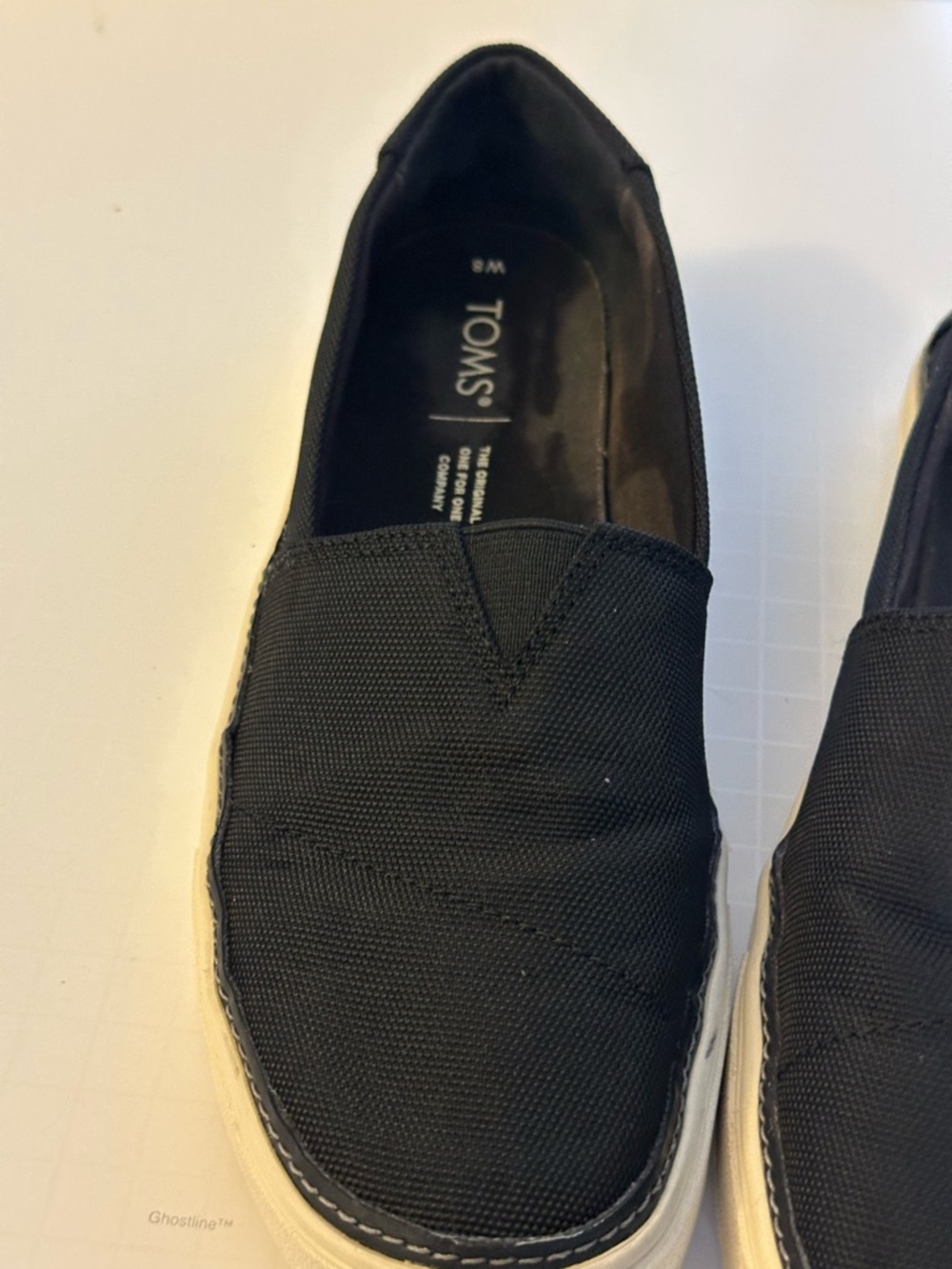 TOMS Black Slip Ons Size 8 Wide | Comfy Minimal Everyday Shoe - Picture 11 of 11